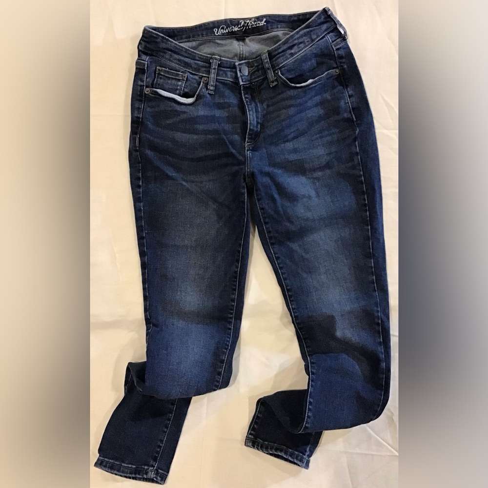 Universal Thread women’s curvy skinny jeans